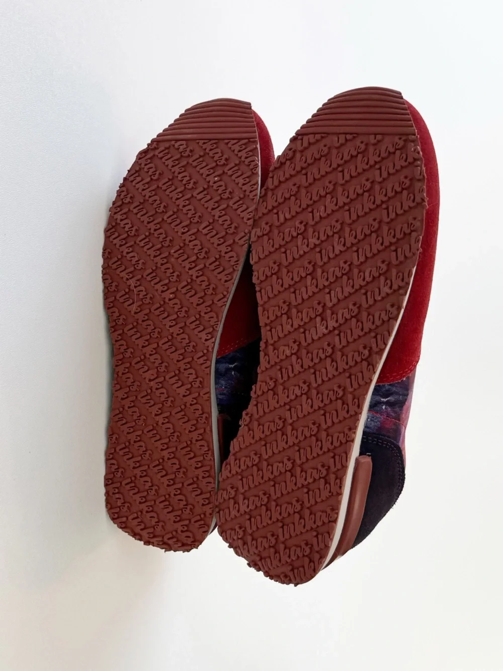 Inkkas The Andes Jogger Sneaker in Red | 8 NWT - Picture 10 of 12